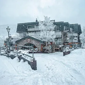 4* Hotel & Llop Gris